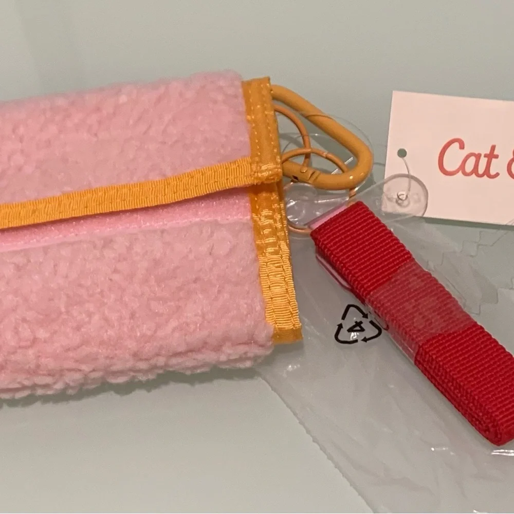 Cat‎ & Jack Girls Lanyard Wallet Pink Fuzzy Soft With Orange Trim Red Lanyard